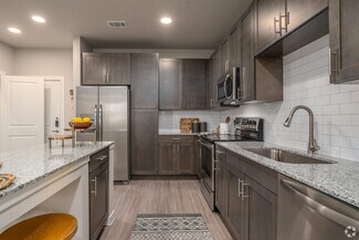 Building Photo - 19000 Beechnut Rd