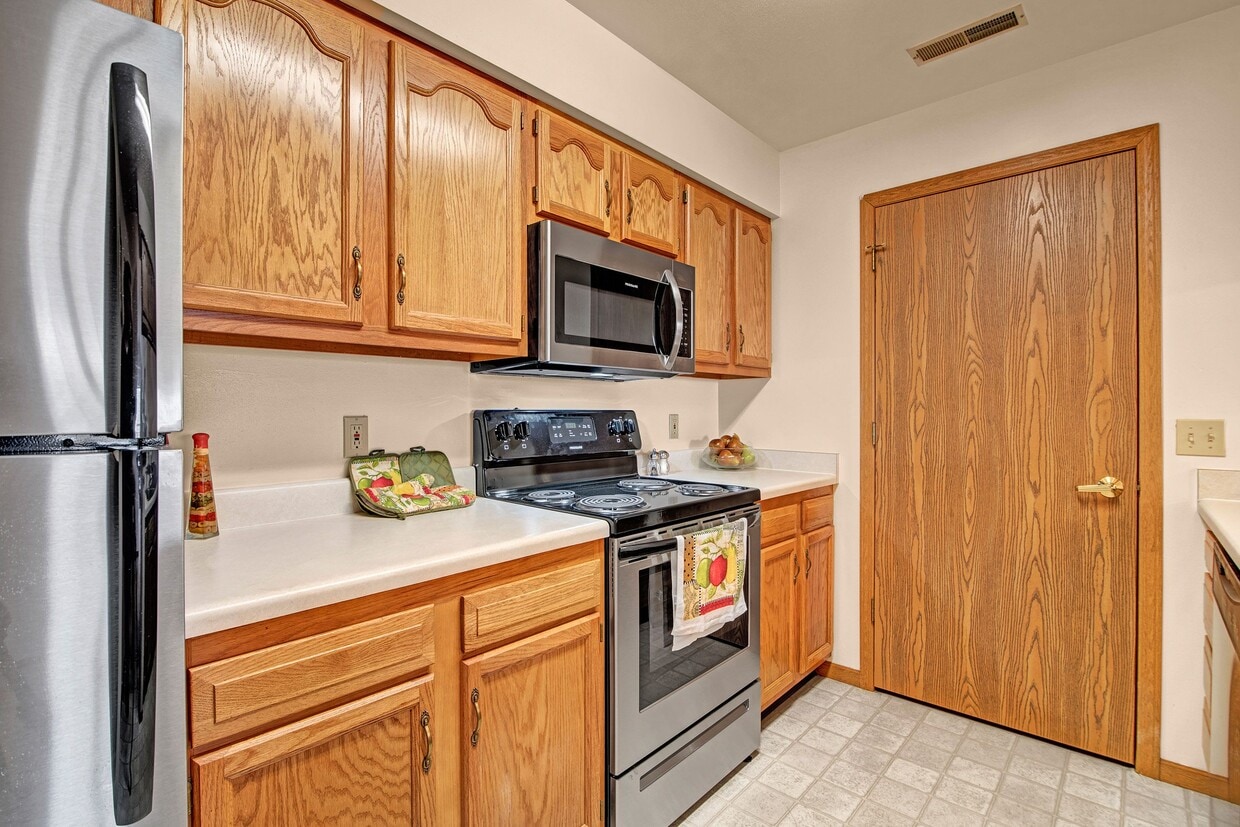 Arbor Ridge Kitchen - Arbor Ridge