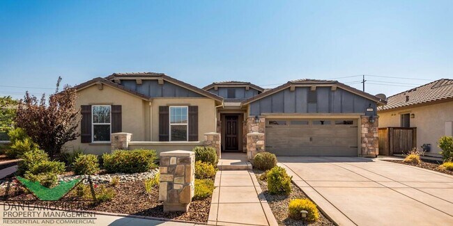 Foto del edificio - Heritage Park 4 Bedroom Home