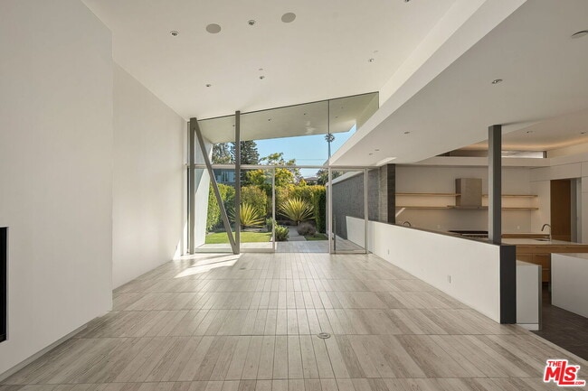Foto del edificio - 3646 Inglewood Blvd