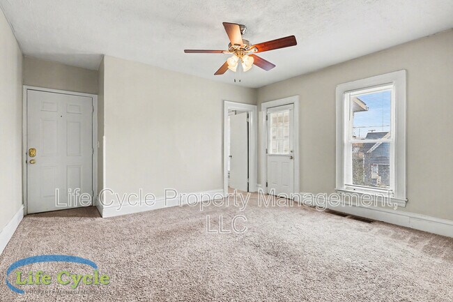 Foto del edificio - 18 Indiana Ave SW