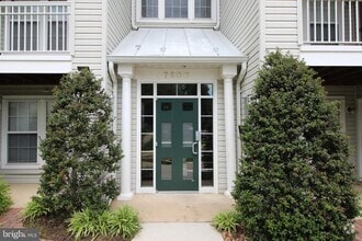 Building Photo - 7500 Calderon Ct