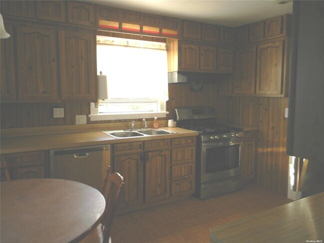 Foto del edificio - 89 Grove Ave