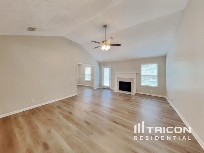 Foto del edificio - 1224 Ballater Dr