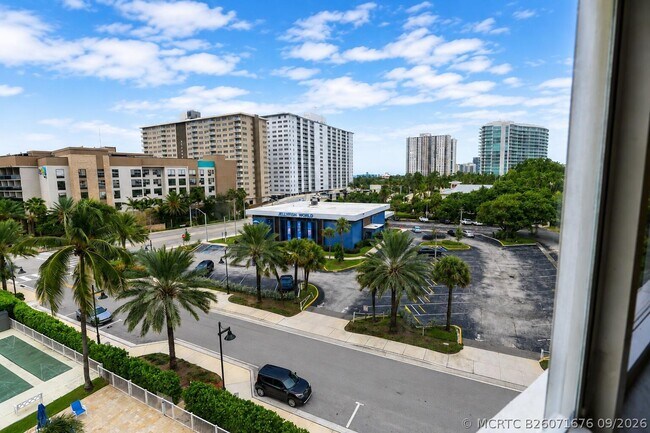 Foto del edificio - 201 N Ocean Blvd