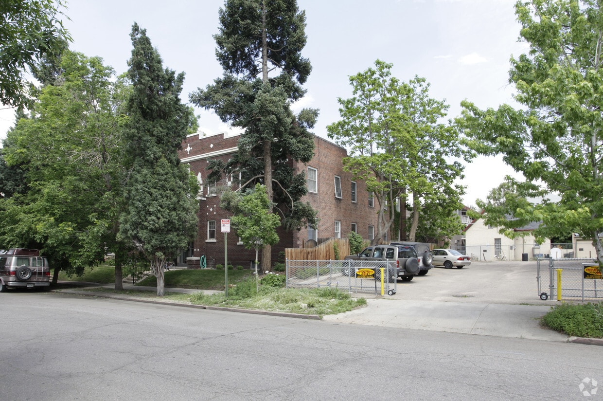 1340 Emerson St, Denver, CO 80218 Apartments in Denver, CO