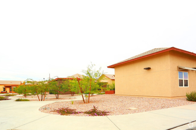 Foto del edificio - Silverwood Casitas