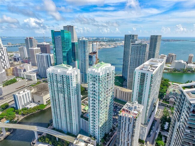 Foto del edificio - 55 SE 6th St