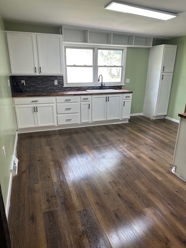 Cocina - 505 W 52nd St