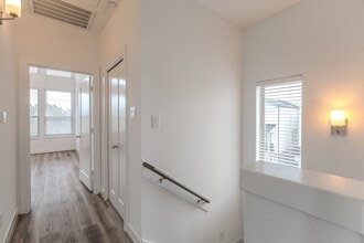 Building Photo - 18736 Centro Main St