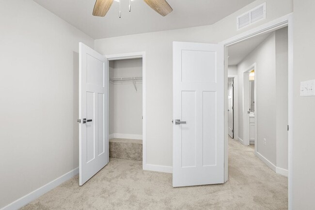 Building Photo - 148 Fletcher Cir