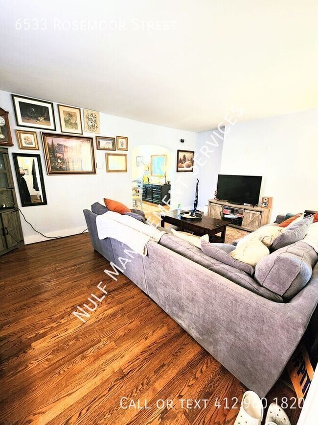 Foto del edificio - 6533 Rosemoor St