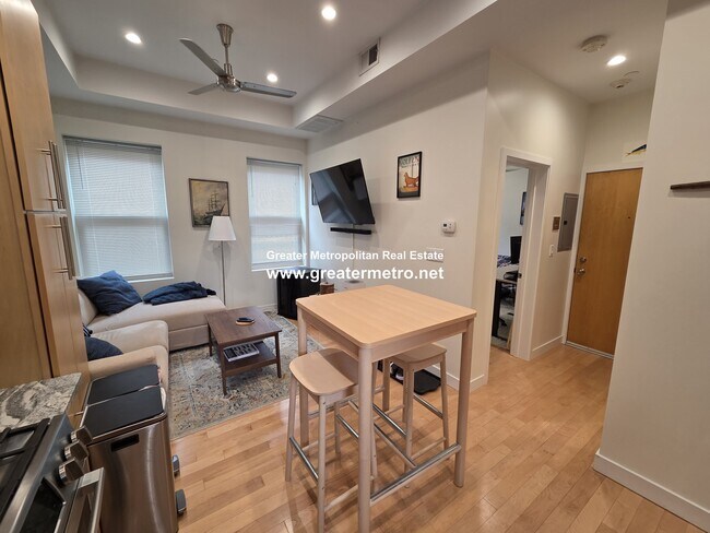 Foto del edificio - 6 Foster St