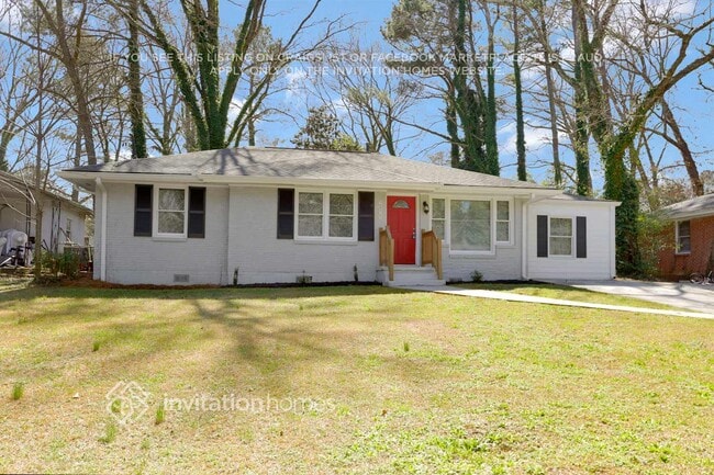 Building Photo - 2805 Mitchell Dr