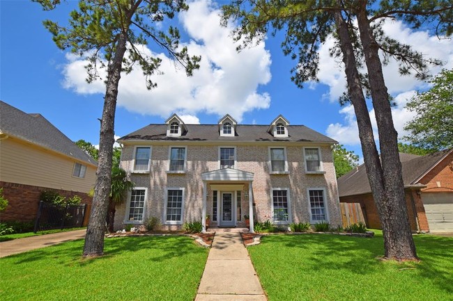 Building Photo - 14403 Redbud Valley Trail