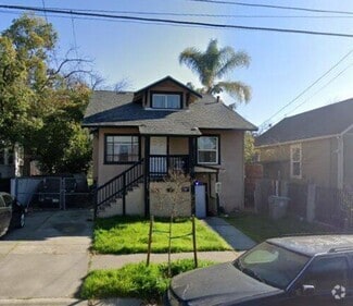 Building Photo - 3135 32nd St
