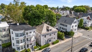 Building Photo - 14 Forest Ave