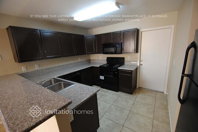 Foto del edificio - 4545 N 67th Ave
