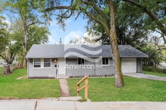 Building Photo - 2250 N 39th St