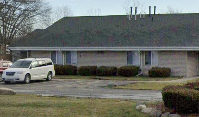 Building Photo - 32560 James Curtin Dr