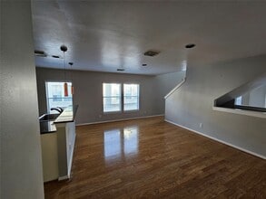 Building Photo - 1271 W 17th St