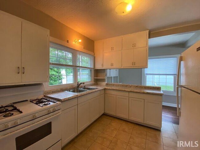 Foto del edificio - 811 N Grant St