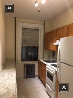 Foto principal - 3 bedroom in Brighton MA 02135