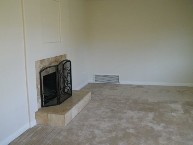 Building Photo - 3109 Dalhart Ave