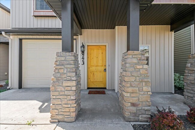 Foto del edificio - Centrally Located 3 Bedroom 2.5 Bathroom Home