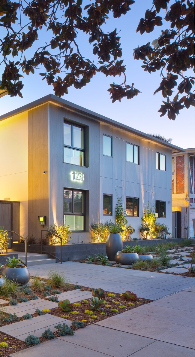 Mysuite At Swell Furnished Living Apartments Santa Monica Ca