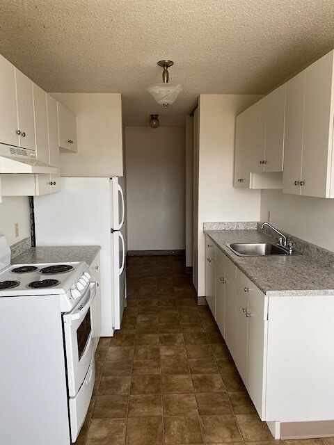 Building Photo - Comfortable Living in Huntington Hills