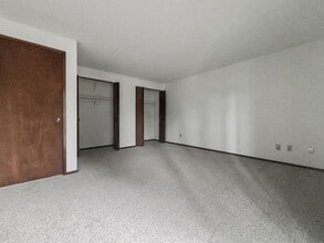 Building Photo - 14327-14123 Ave NE