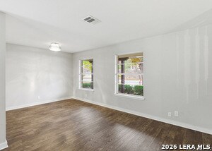 Building Photo - 918 Clearview Dr