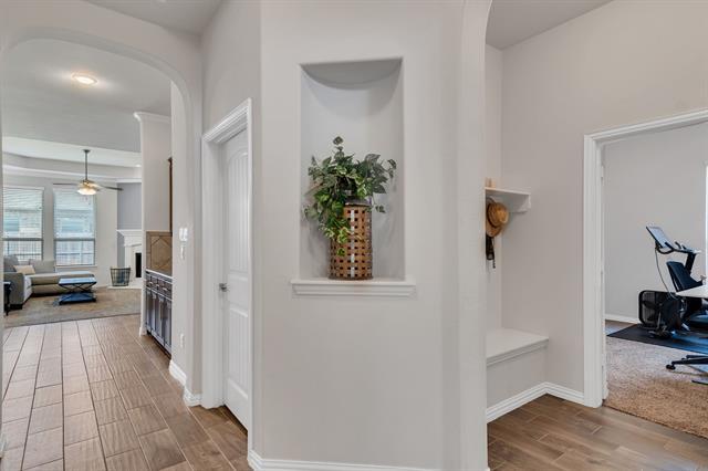 Foto del edificio - 12821 Coast Wy