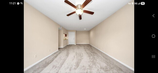 Foto del edificio - 8415 Hearth Dr