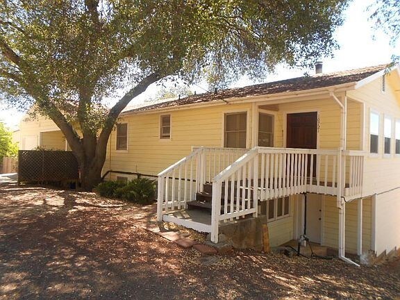 Building Photo - Charming 2 BDR.2 BAR. for rent