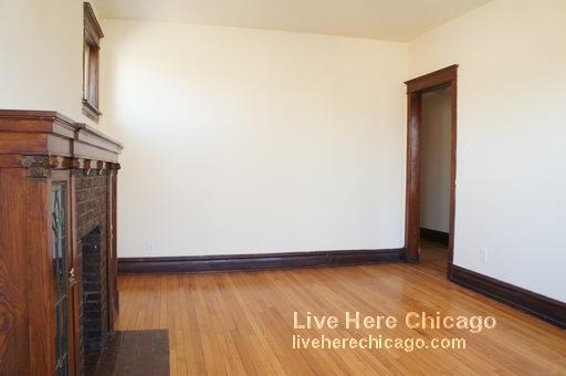 Primary Photo - 2453 N Milwaukee Ave