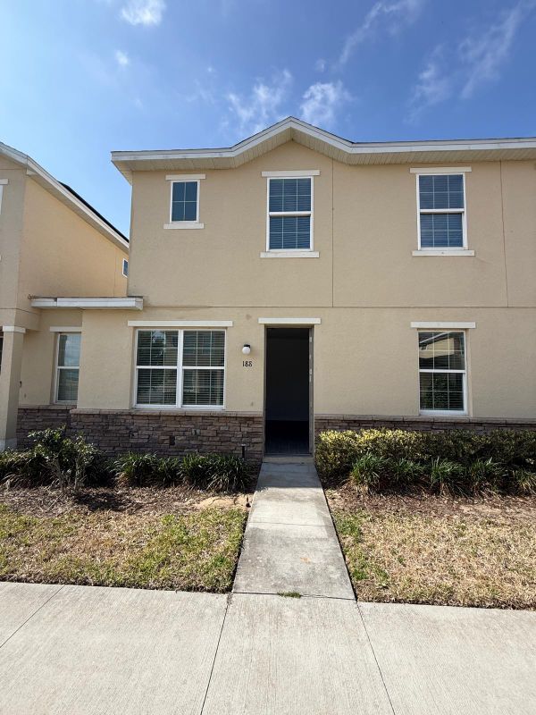 Building Photo - 188 Holly Village Dr
