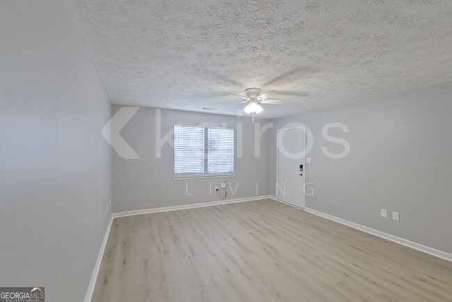 Building Photo - 341 Canada Ct