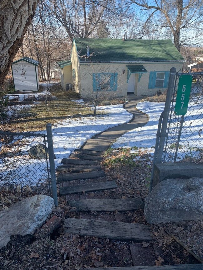 Building Photo - Charming 2 Bed, 1 Bath Home in Centerville