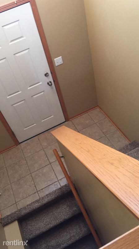 Building Photo - 4 br, 3 bath Townhome - 6600 Shadow Pines Pl