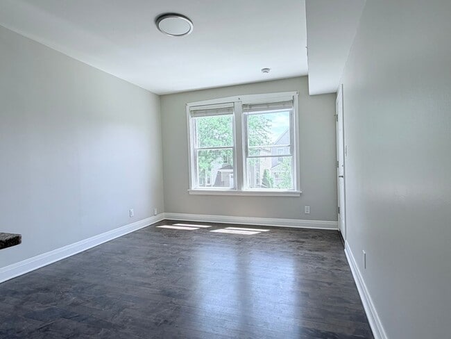Building Photo - 3636 W Palmer St