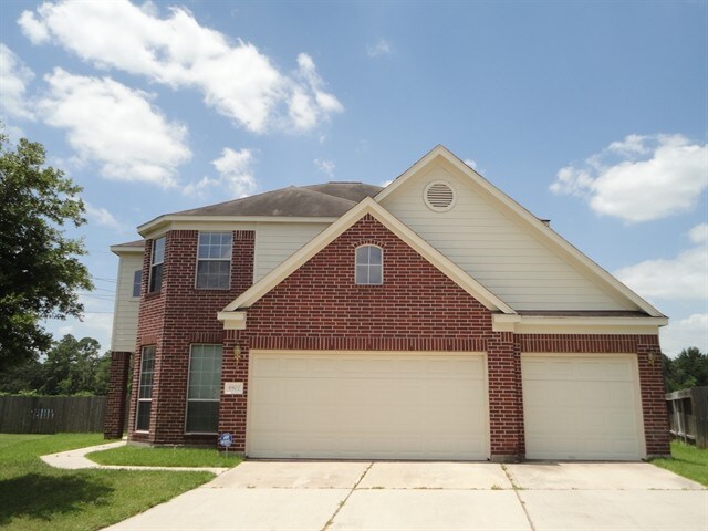 Foto principal - 6802 Lark Hill St