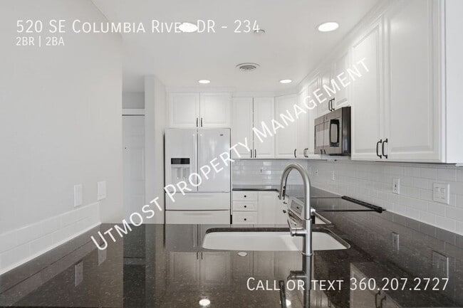 Building Photo - 520 SE Columbia River Dr