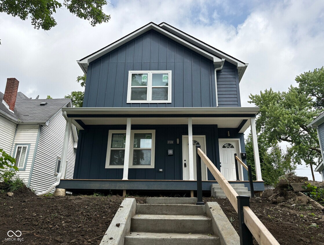 Foto principal - 1724 E Brookside Ave