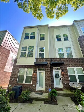 Building Photo - 523 Old Mill Rd