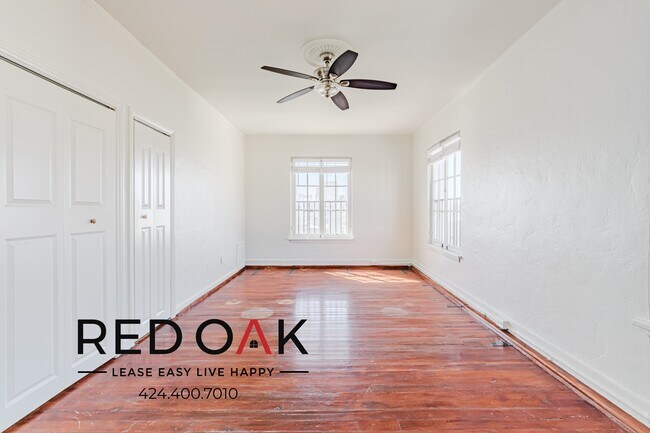 Foto del edificio - 840 S Hobart Blvd