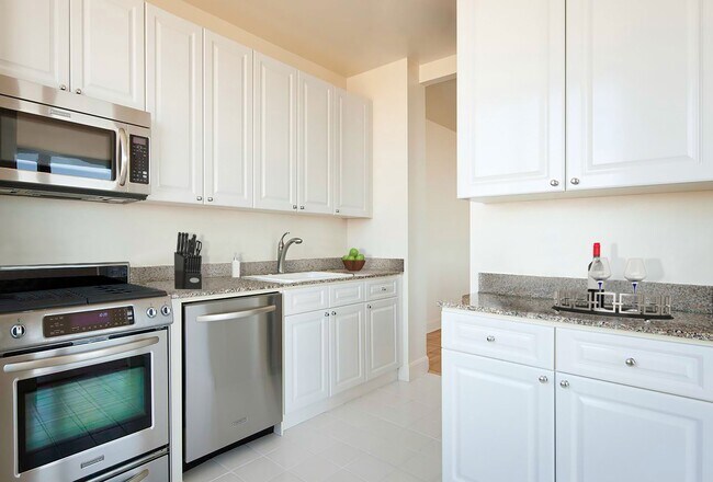 Foto del edificio - 400 E 84th St