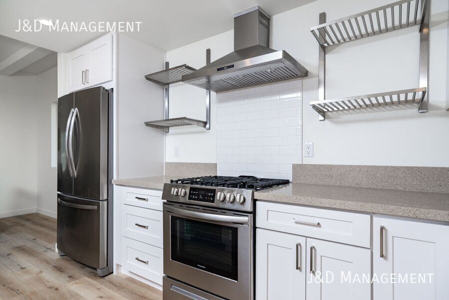 Foto principal - 3333 Reynard Way