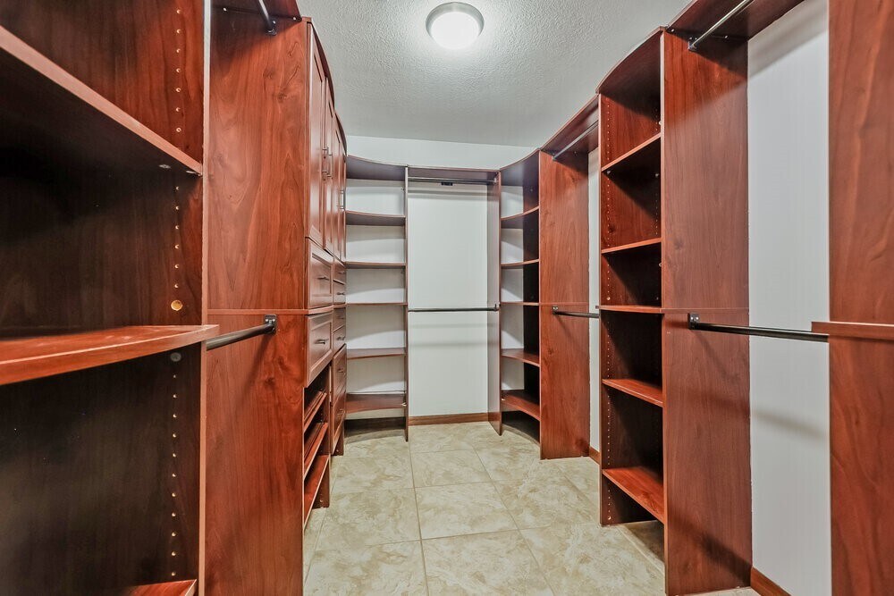 Foto del edificio - 18718 Timber Trce Dr